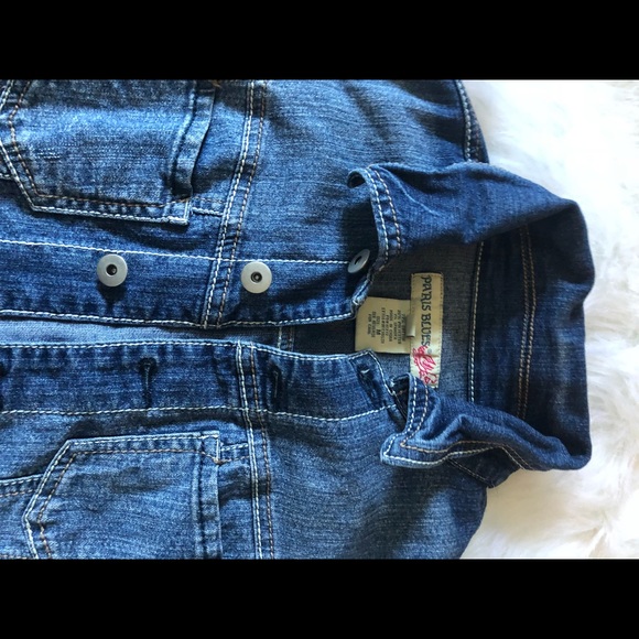 Denim jacket 💕 - Picture 3 of 3